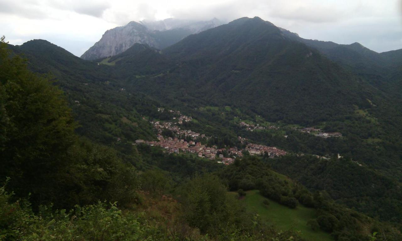 Bed and Breakfast Il Giardino Di Cres Esino Lario Exterior foto